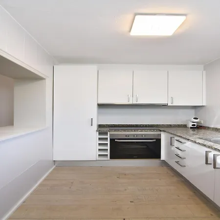 With Views In Costa Brava Apartment L'Escala
